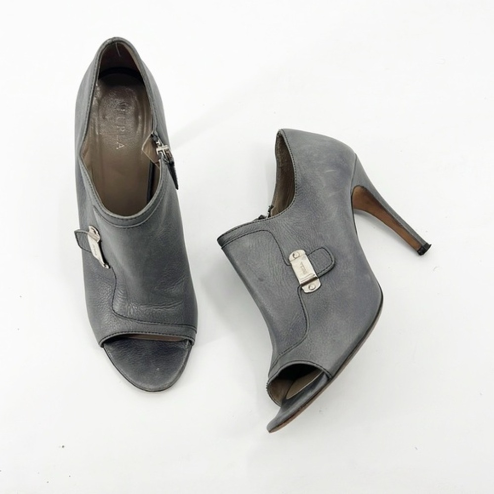 Furla Peep Toe Buckle Detail Stiletto Heel Shootie Bootie size 39 Gray Pebbled